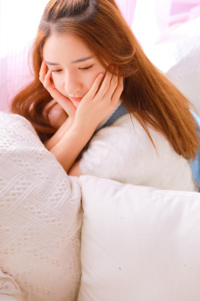 撑开乖女H